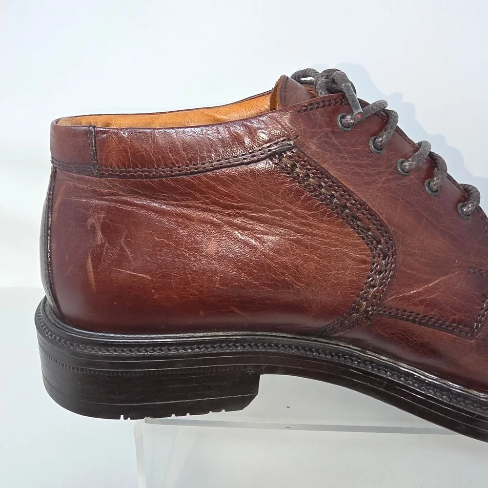 Johnston & Murphy ships from